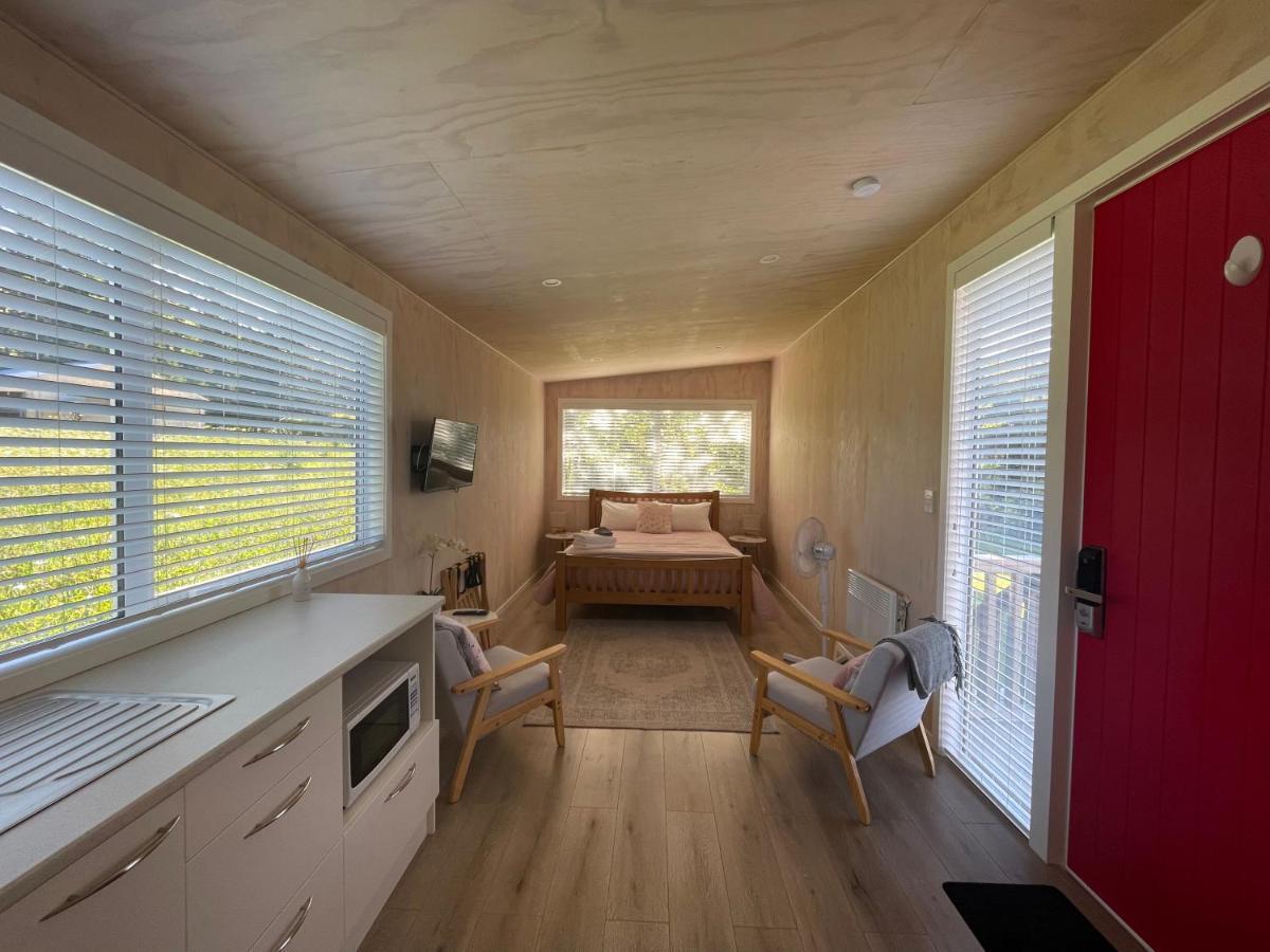 Cotman Cottage On Coatesville Kumeu Екстер'єр фото